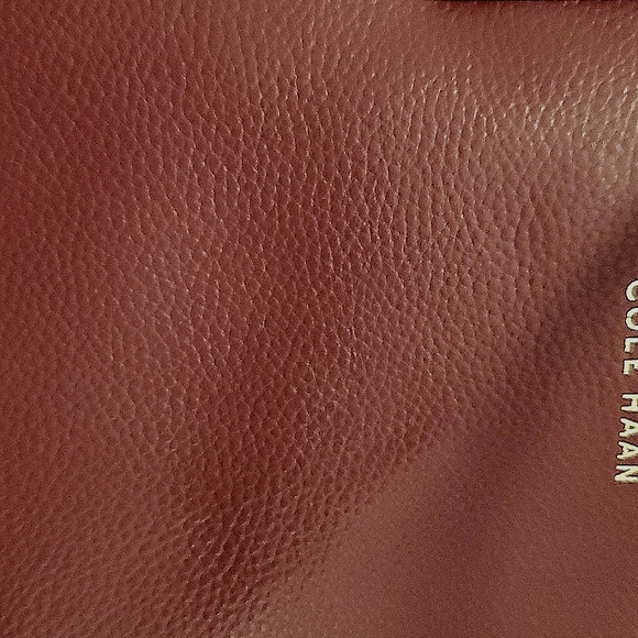 VINTAGE Limited Edition Cole Haan Leather Shoulder Bag - Picture 9 of 17